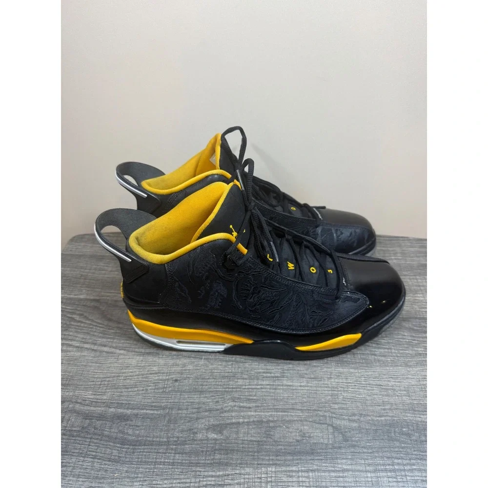 Jordan Dub Zero Black Taxi Yellow Laser Etched Sneakers 311046-071 Mens 12